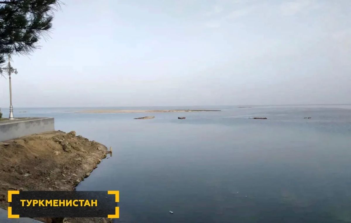 Каспийское море стремительно уменьшится и обмельчает в ближайшие 5–10 лет Каспийское море стремительно уменьшится и обмельчает в ближайшие 5–10 лет