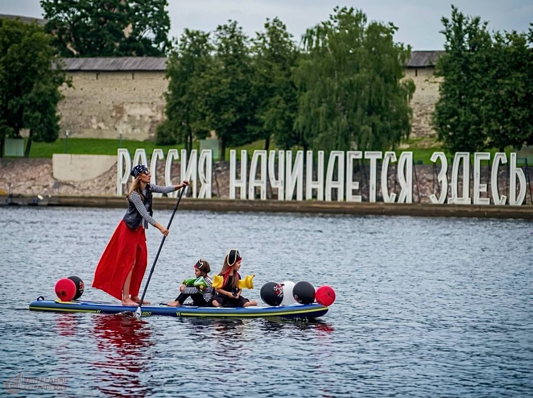 Фестиваль сап-серфинга пройдет в Пскове ко Дню города, 26 июля Фестиваль сап-серфинга пройдет в Пскове ко Дню города, 26 июля