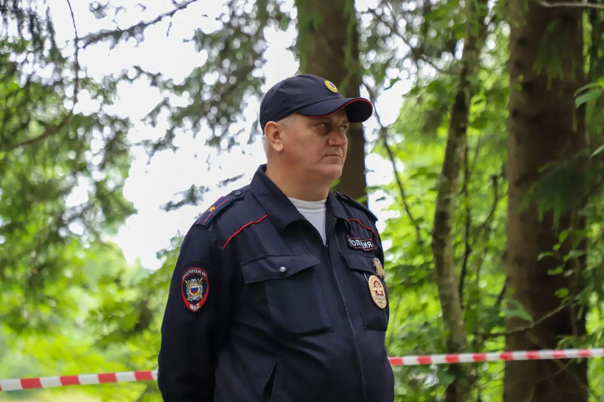 Полицейские обеспечили безопасность встречи на Кургане Дружбы Полицейские обеспечили безопасность встречи на Кургане Дружбы