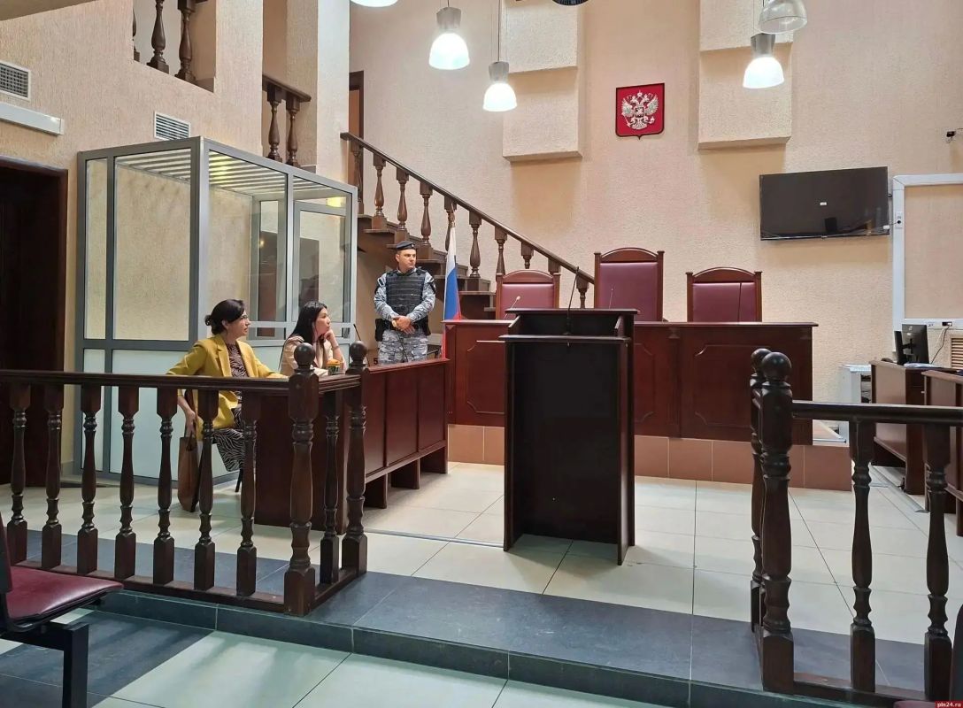 Суд оставил без изменений меру пресечения Анастасии Повторейко