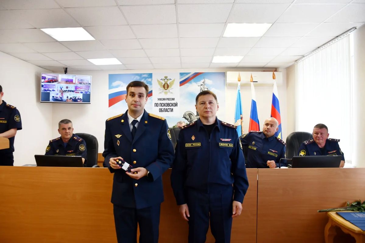 В УФСИН состоялась церемония награждения отличившихся сотрудников и работников В УФСИН состоялась церемония награждения отличившихся сотрудников и работников
