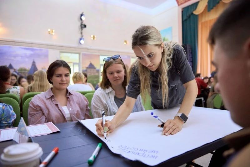 Третий заезд Всероссийского проекта «Истоки Третий заезд Всероссийского проекта «Истоки