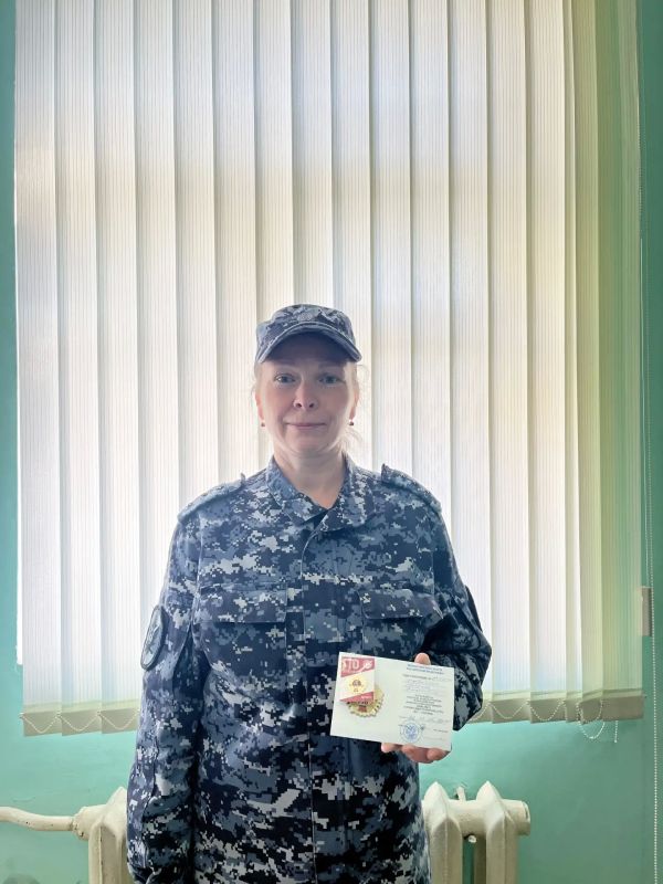 Сотрудники ИЦ-1 и СИЗО-2 успешно сдали нормативы ГТО в Великих Луках Сотрудники ИЦ-1 и СИЗО-2 успешно сдали нормативы ГТО в Великих Луках