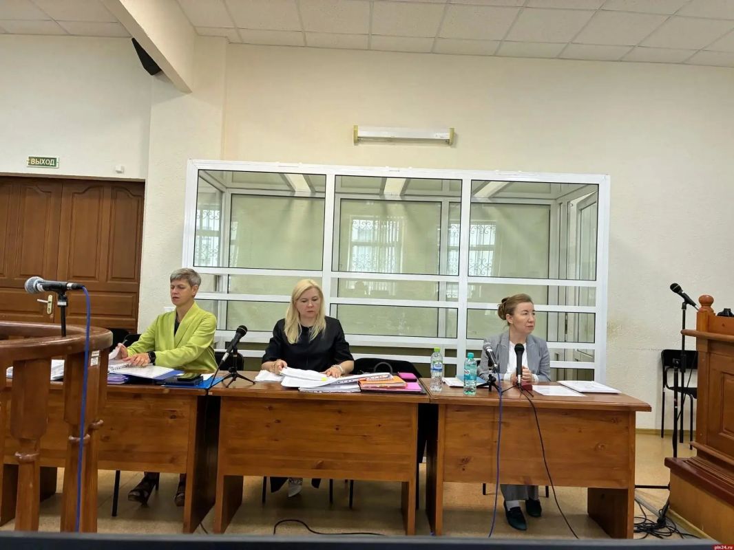 Допрос экс-ректора ПсковГУ Натальи Ильиной завершили в суде