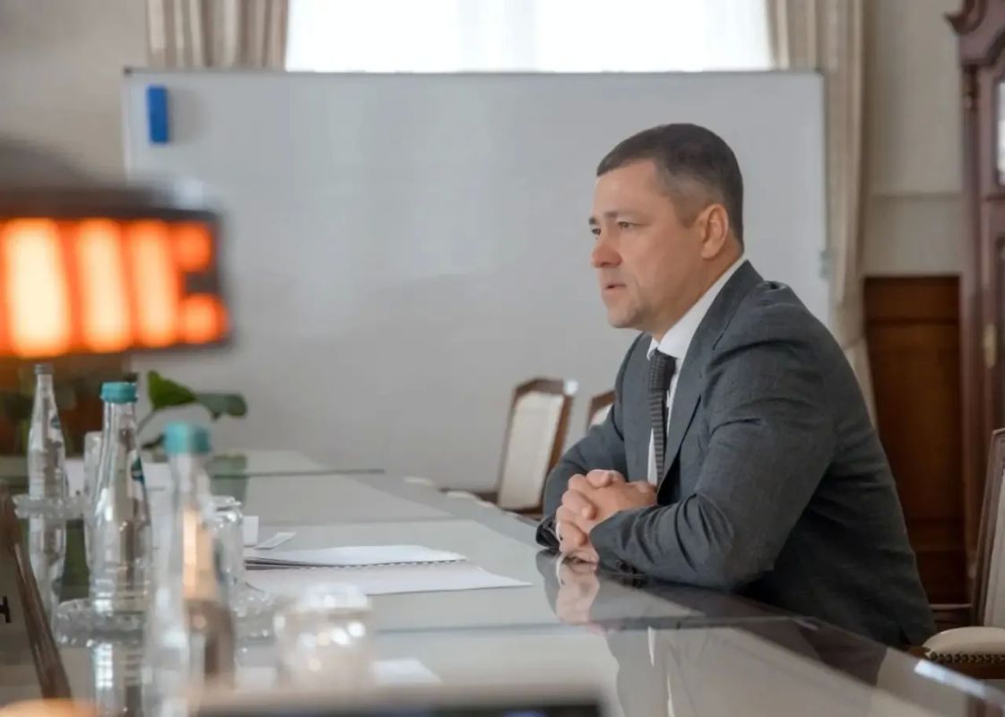 Михаил Ведерников: С Министром транспорта РФ Андреем НИКИТИНЫМ обсудили развитие инфраструктуры Псковской области Михаил Ведерников: С Министром транспорта РФ Андреем НИКИТИНЫМ обсудили развитие инфраструктуры Псковской области