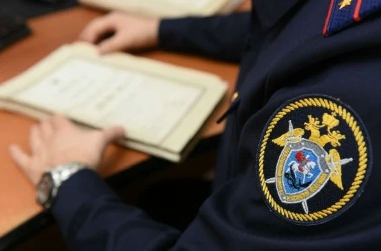 Дело об убийстве дежурного в псковском колледже спустя 12 лет направили в суд