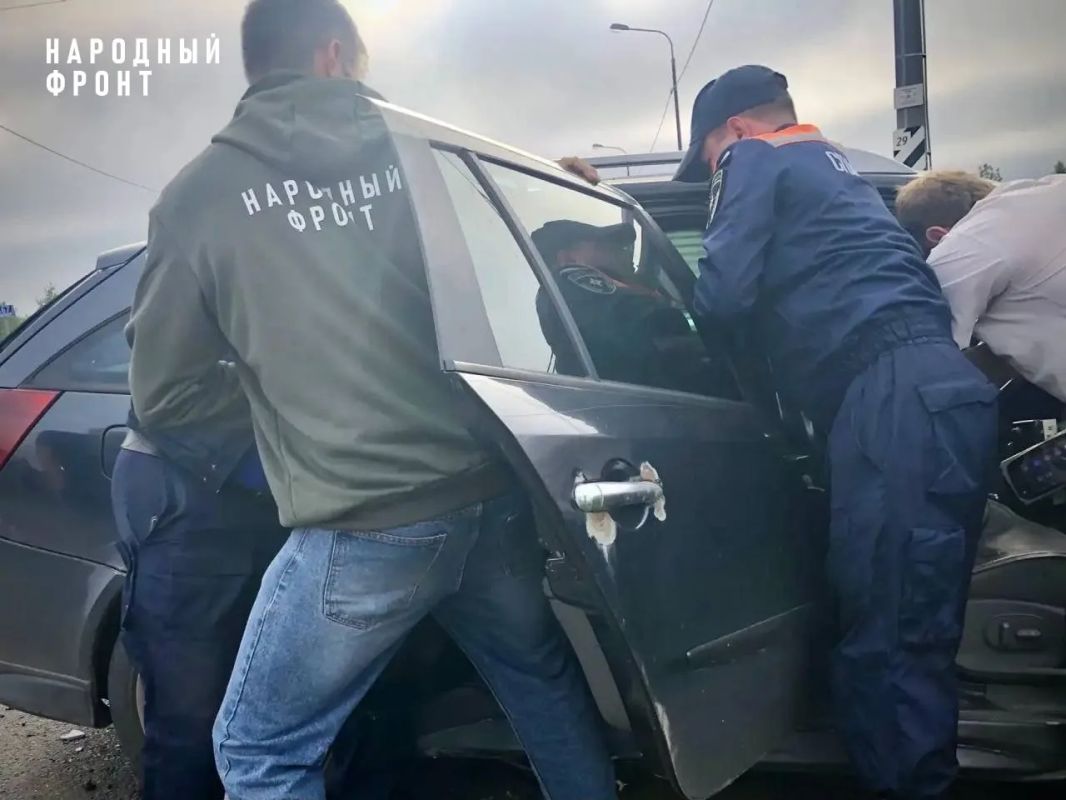 Псковичи Максим Барканов, Виктор Остренко и Евгений Васильев выдвинулись в столицу