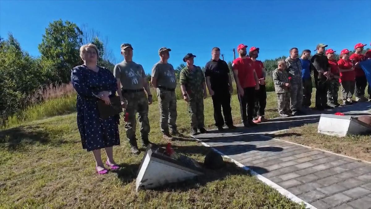 В Заситино предали земле останки пятерых бойцов Красной армии, павших в боях 82 года назад В Заситино предали земле останки пятерых бойцов Красной армии, павших в боях 82 года назад