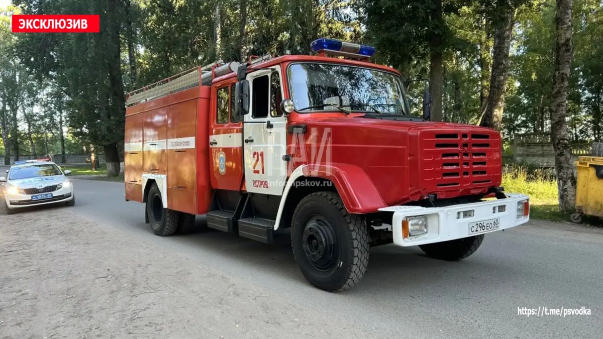 В Острове, в квартале Остров-3, водитель автомобиля Lada Vesta совершил наезд на мальчика 2019 года рождения В Острове, в квартале Остров-3, водитель автомобиля Lada Vesta совершил наезд на мальчика 2019 года рождения