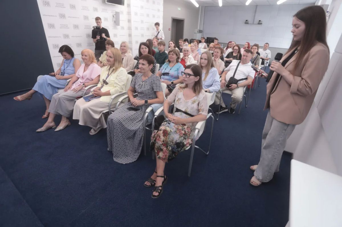 Фестиваль «Западные ворота» на площадке ПАИ: день второй Фестиваль «Западные ворота» на площадке ПАИ: день второй