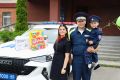 В Пскове полицейские совместно с членом Общественного совета при УМВД России по Псковской области Ириной Сидоровой поздравили с Днём рождения юного Мишу, который мечтает стать сотрудником Госавтоинспекции