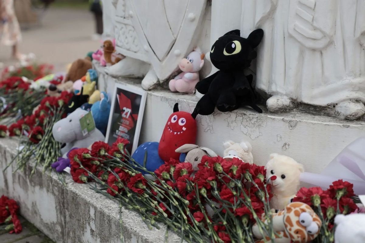Псков скорбит об ангелах Донбасса Псков скорбит об ангелах Донбасса