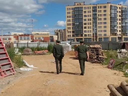 Очередной рейд по выявлению бывших мигрантов-уклонистов прошёл на стройплощадках Пскова