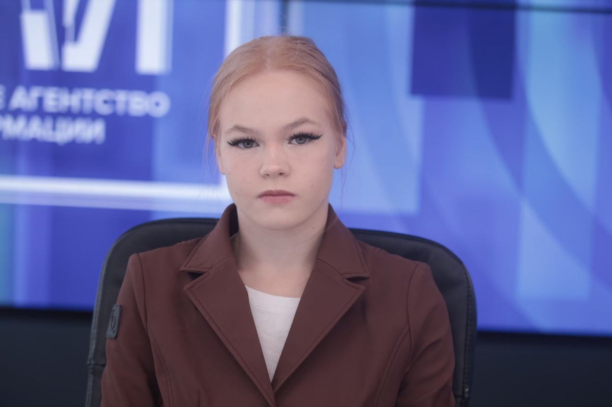 Добиться контакта и доверия с лошадью сложно, а потерять его можно одним неверным действием – испугавшееся животное подчиняется инстинкту бегства, и возвращать доверие придётся долго
