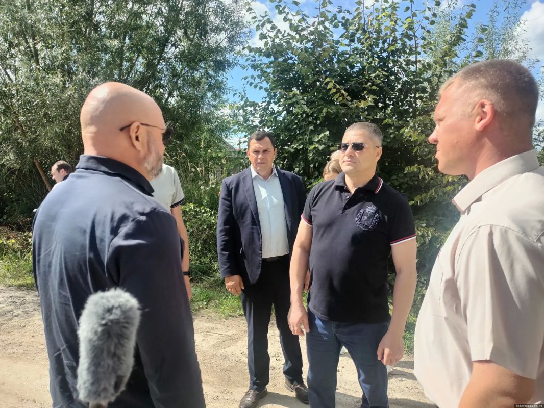 Губернатор в ходе рабочего выезда оценил развитие Дновского района Губернатор в ходе рабочего выезда оценил развитие Дновского района