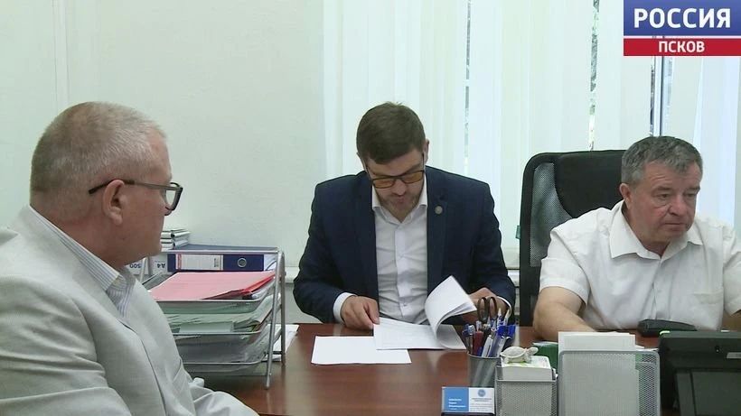 17 кандидатов от 7 партий зарегистрированы на выборы в Заксобрание Псковской области 17 кандидатов от 7 партий зарегистрированы на выборы в Заксобрание Псковской области