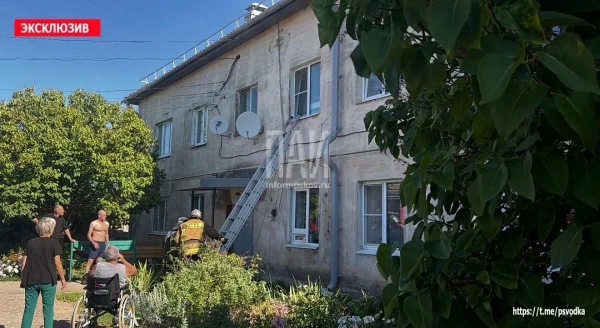 Забытое на плите варенье стало причиной пожара в многоквартирном доме Забытое на плите варенье стало причиной пожара в многоквартирном доме