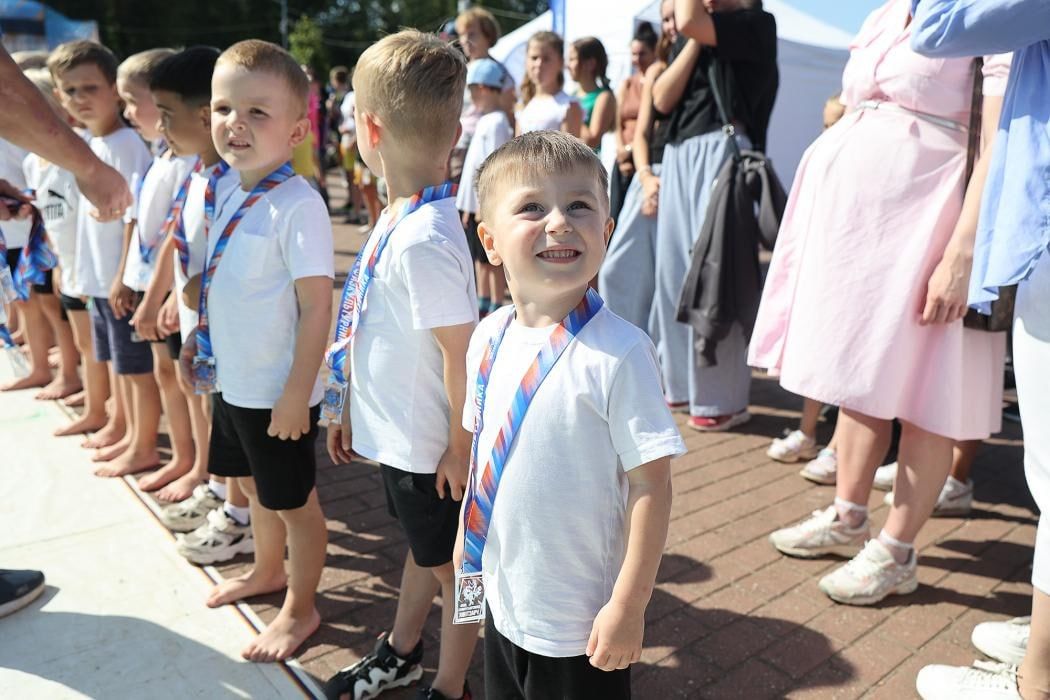 Для Псковской области День физкультурника – не просто календарная дата, а настоящий марафон событий, который стартует в одном конце региона и финиширует в другом