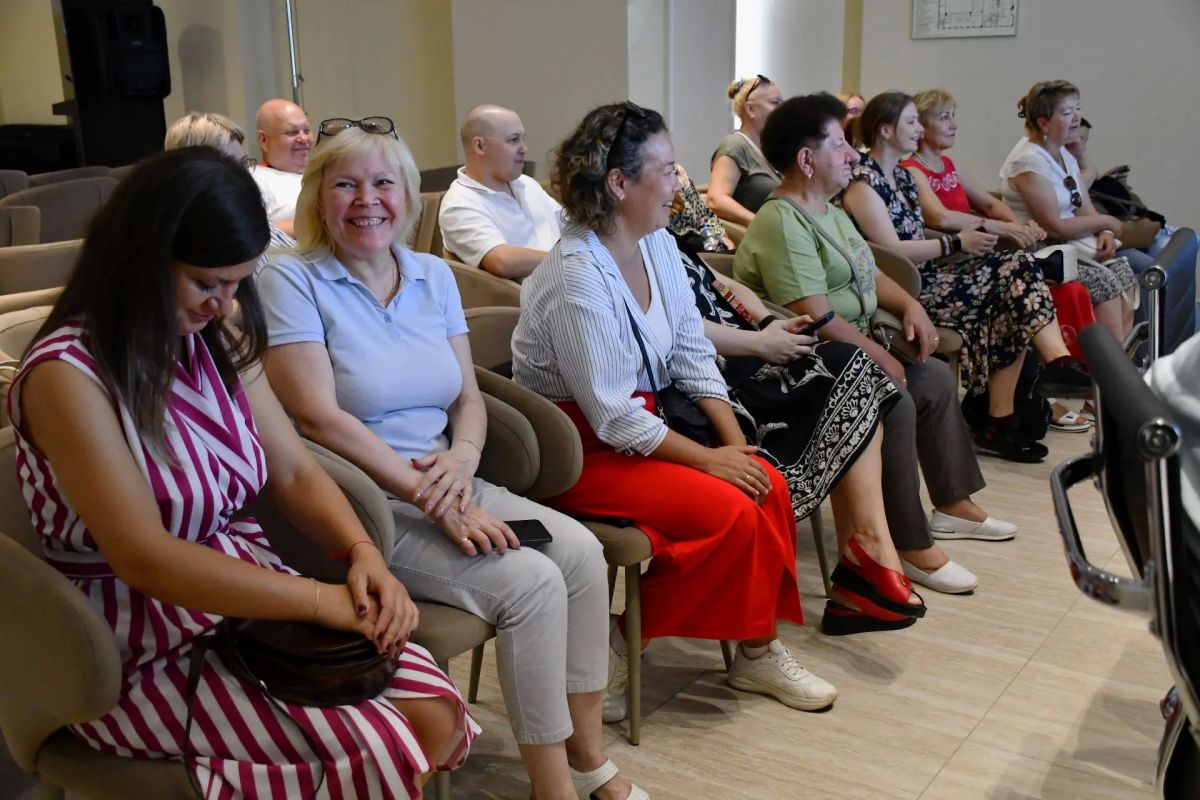 4 и 5 августа улицы и храмы древнего Пскова стали площадкой для туристов с ограниченными возможностями здоровья 4 и 5 августа улицы и храмы древнего Пскова стали площадкой для туристов с ограниченными возможностями здоровья