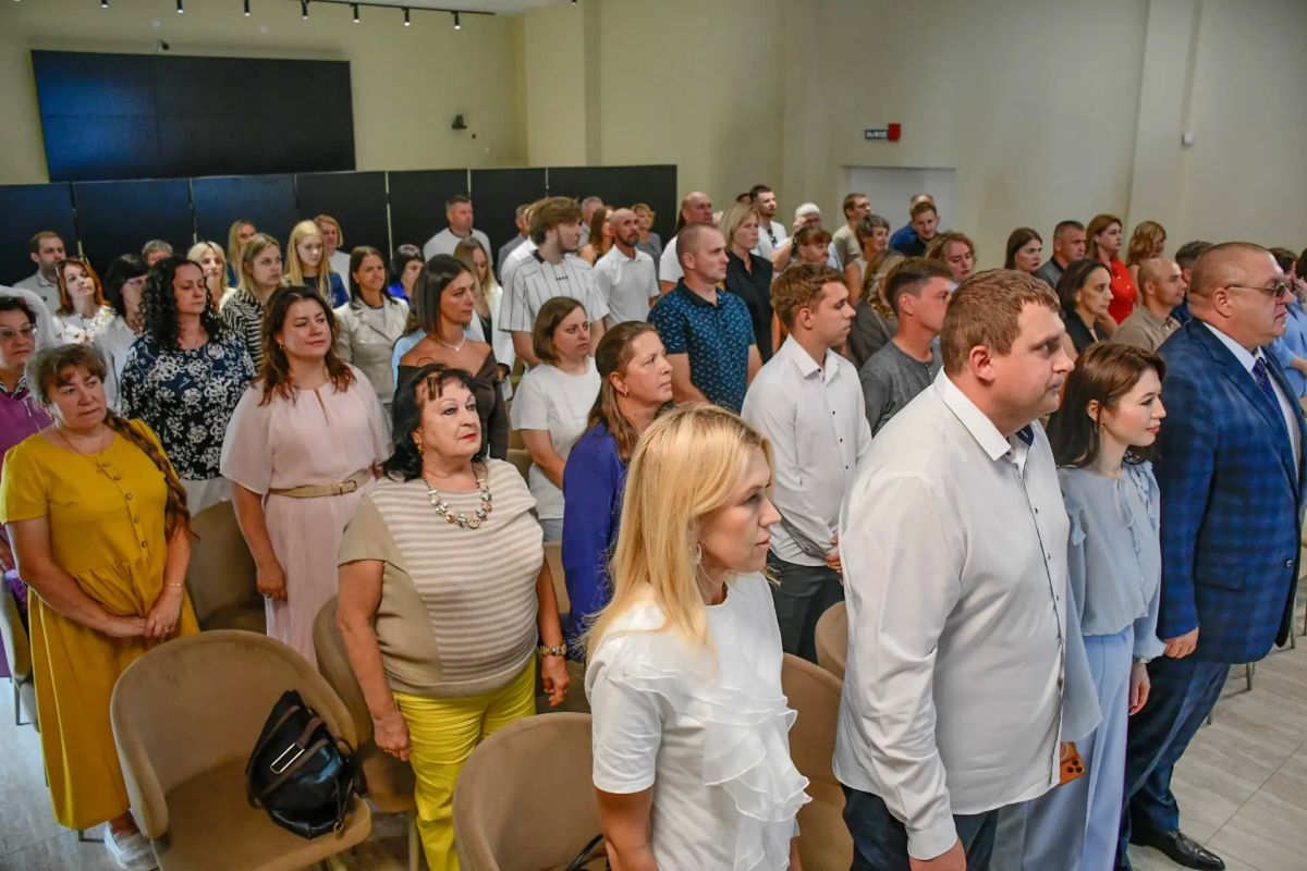 Состоялось торжественное награждение работников спортивной отрасли Пскова в преддверии Дня физкультурника Состоялось торжественное награждение работников спортивной отрасли Пскова в преддверии Дня физкультурника