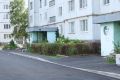 Михаил Ведерников осмотрел благоустроенную дворовую территорию на улице Западной в Пскове