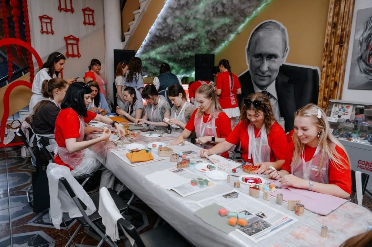 Псковичка представила регион на Всероссийском молодежном фольклорном форуме "ВОЛОГДА.ФОЛК" Псковичка представила регион на Всероссийском молодежном фольклорном форуме "ВОЛОГДА.ФОЛК"