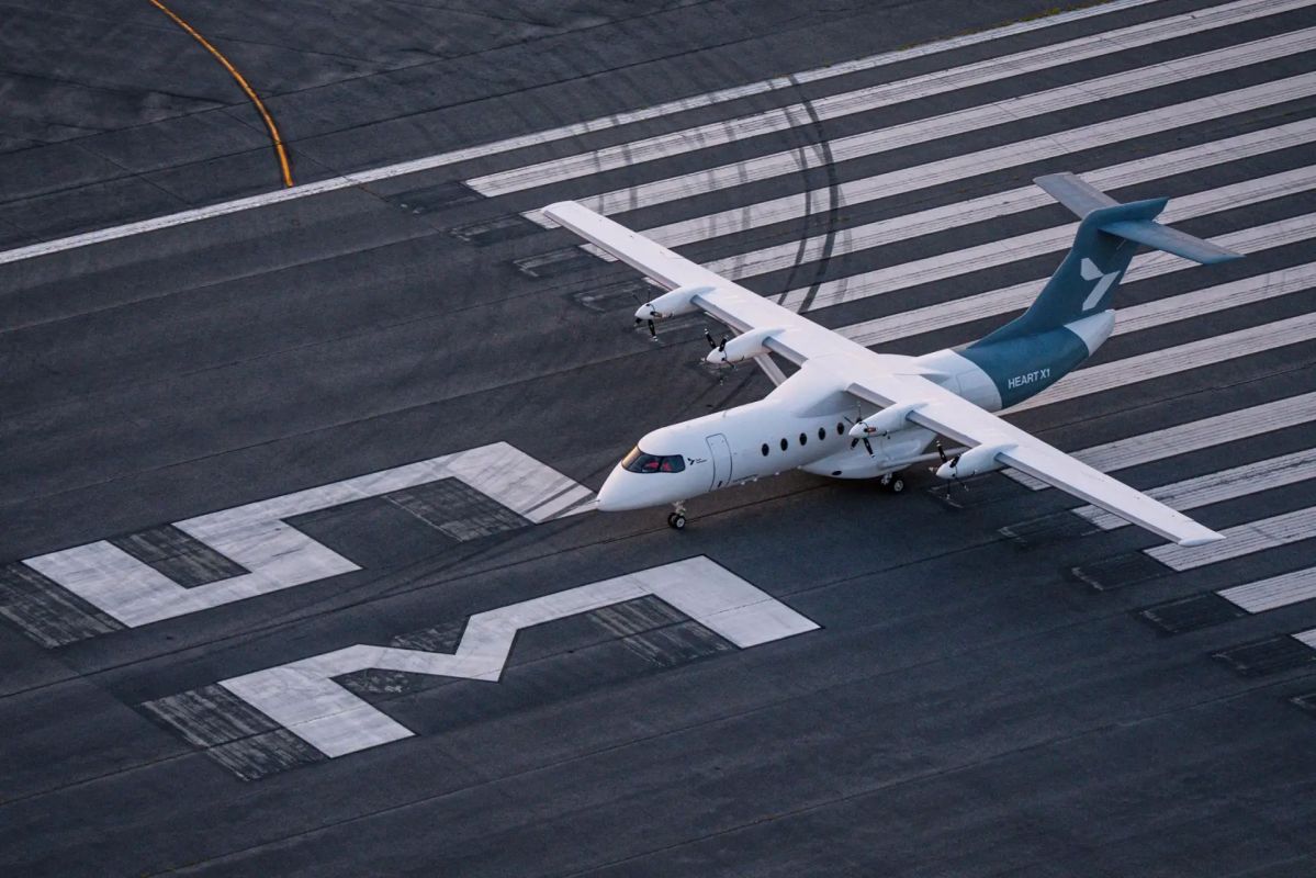 Heart Aerospace впервые подняла в воздух крупнейший в мире электрический самолёт Heart Aerospace впервые подняла в воздух крупнейший в мире электрический самолёт
