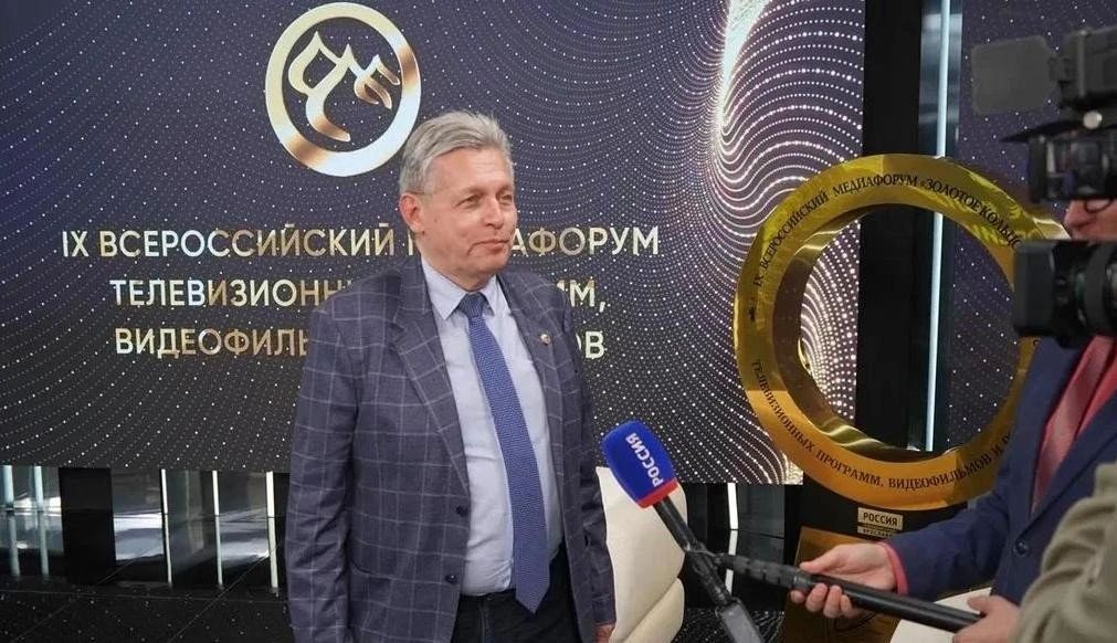Рифат Сабитов принял участие в IX Всероссийском медиафоруме "Золотое кольцо России" Рифат Сабитов принял участие в IX Всероссийском медиафоруме "Золотое кольцо России"