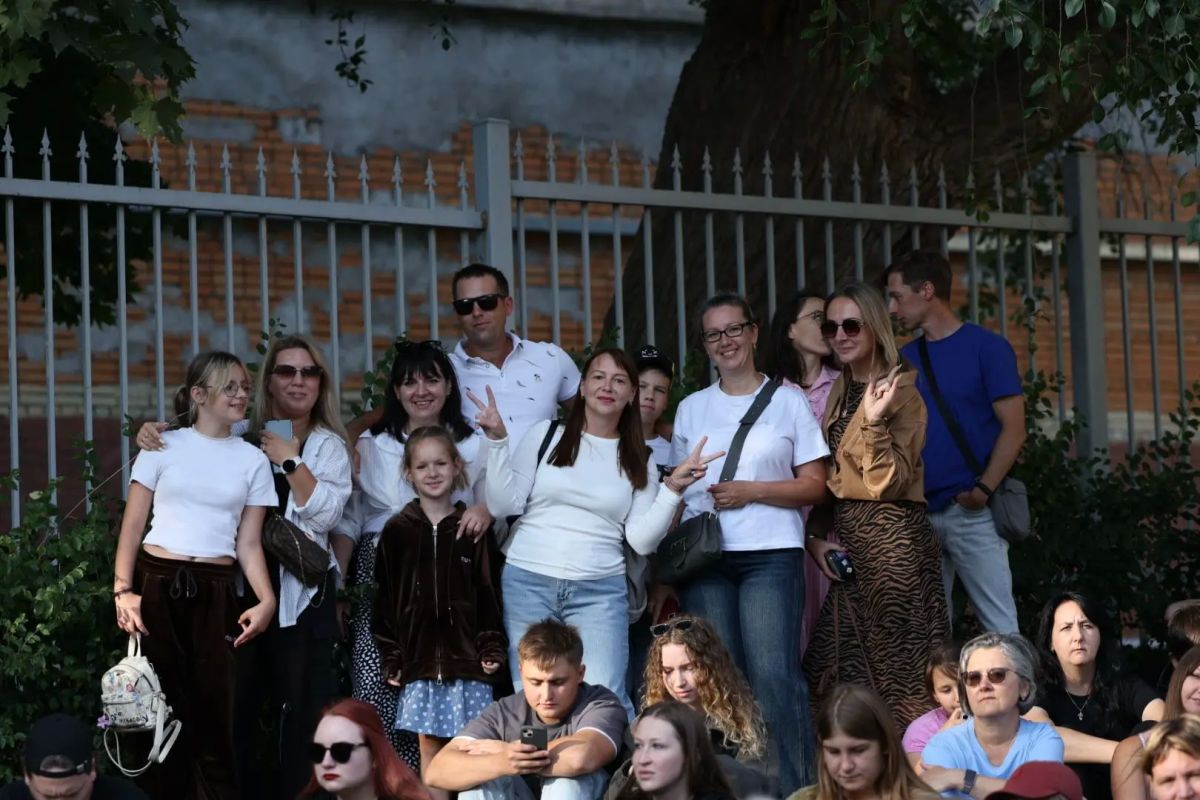 В Пскове прошёл концерт, посвящённый творчеству Виктора Цоя В Пскове прошёл концерт, посвящённый творчеству Виктора Цоя