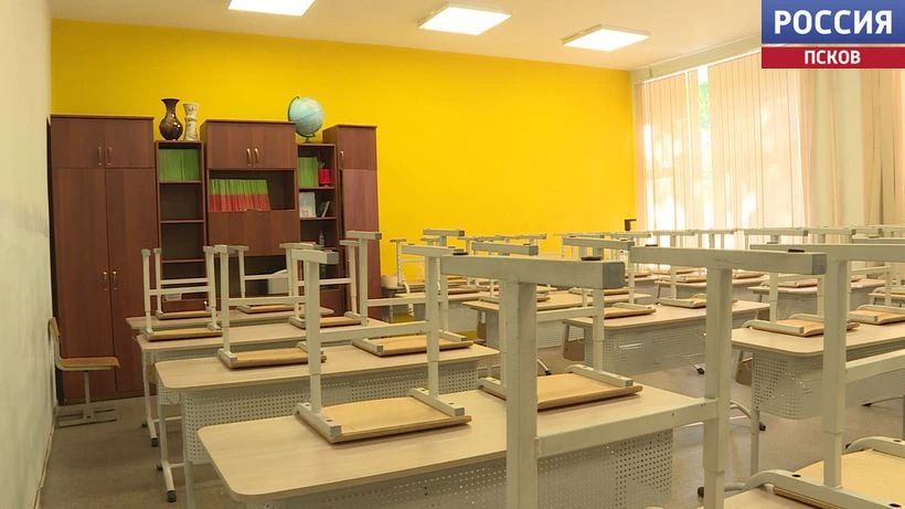 В лицее №10 завершается косметический ремонт В лицее №10 завершается косметический ремонт