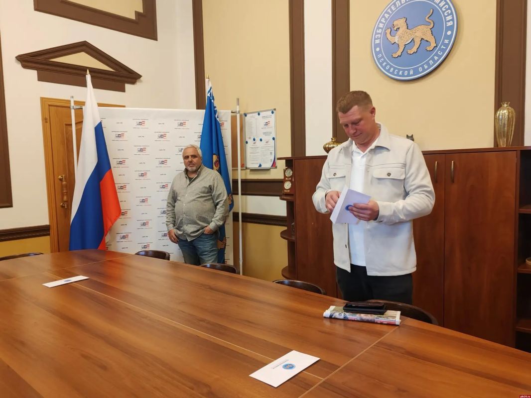 Определены номера партий в бюллетене на выборах в Заксобрание Псковской области Определены номера партий в бюллетене на выборах в Заксобрание Псковской области
