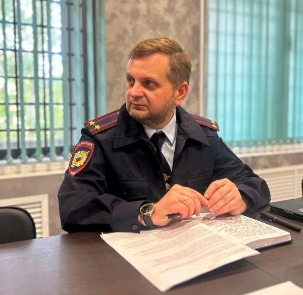 Говорили о загранпаспортах, госуслугах и правопорядке Говорили о загранпаспортах, госуслугах и правопорядке