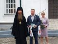Несмотря на пасмурную и дождливую погоду, «Великолукский благовест» на площади Вознесения дал старт юбилейным торжествам в честь Дня города, сообщает газета «Великолукская правда