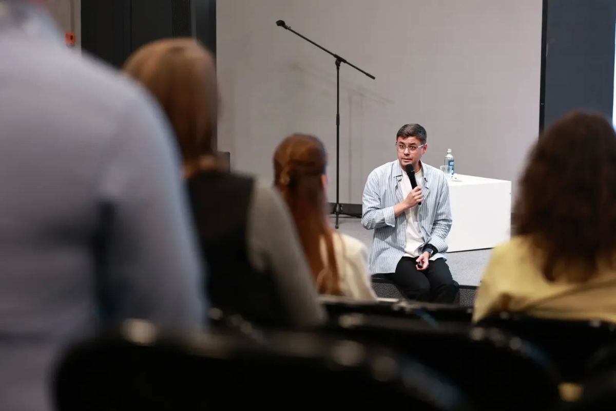 Николай Бажитов, директор АНО ДПО «Институт молодёжи», провёл лекцию об итогах аудита молодежной политики Николай Бажитов, директор АНО ДПО «Институт молодёжи», провёл лекцию об итогах аудита молодежной политики