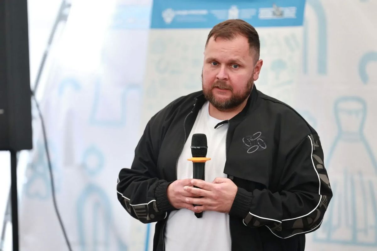 Министр молодежной политики Псковской области Дмитрий Яковлев встретился с участниками патриотического форума-фестиваля «Россия начинается здесь» Министр молодежной политики Псковской области Дмитрий Яковлев встретился с участниками патриотического форума-фестиваля «Россия начинается здесь»