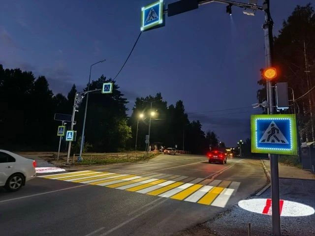 Нейросеть и видеодетекторы: "Умный" пешеходный переход заработал в Печорах