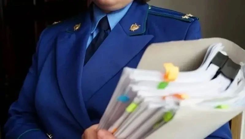 По требованию прокуратуры Псковского района должностное лицо привлечено к ответственности за нарушения охраны труда