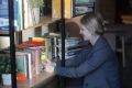 Псковичи не стали меньше читать: бумажные книги и аудиоформат