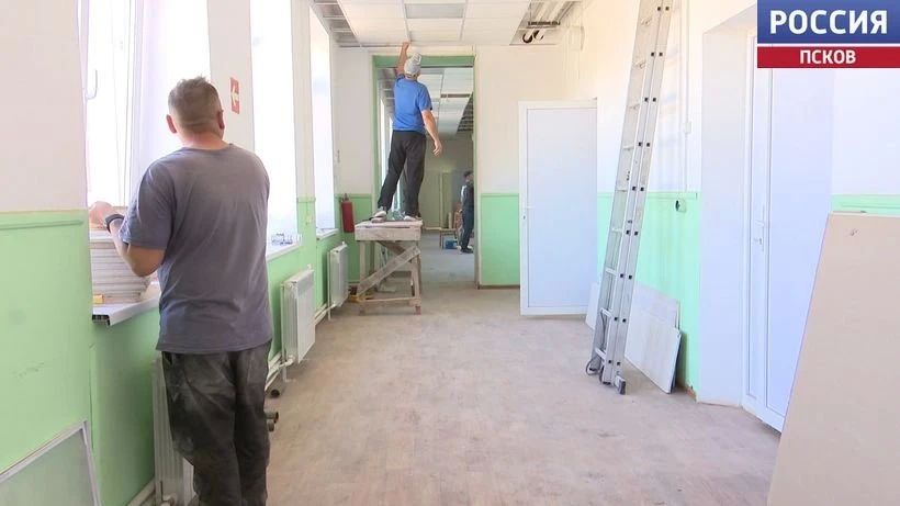 В Красногородске капитально ремонтируют больничный комплекс В Красногородске капитально ремонтируют больничный комплекс
