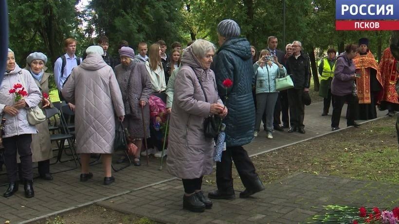 Чтобы такого не повторилось вновь…В Пскове почтили память жертв фашизма Чтобы такого не повторилось вновь…В Пскове почтили память жертв фашизма