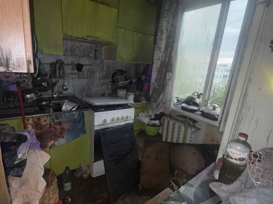 Следователи проводят проверку из-за гибели женщины при пожаре в Пскове