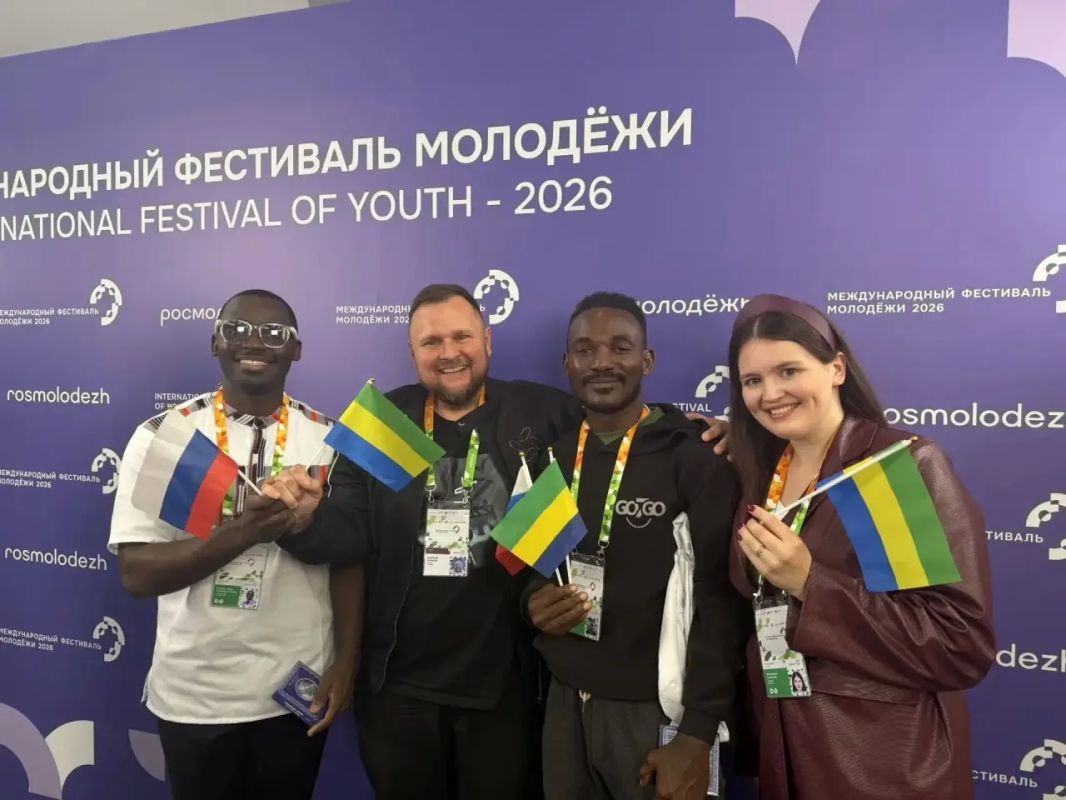 Следуй за мечтой! . С таким девизом в Екатеринбурге стартовал Международный фестиваль молодежи-2026 Следуй за мечтой! . С таким девизом в Екатеринбурге стартовал Международный фестиваль молодежи-2026