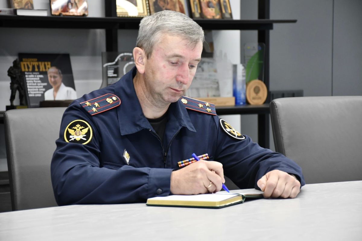 Состоялась рабочая встреча начальника УФСИН России по Псковской области Виктора Леонова и главы города Пскова Бориса Елкина Состоялась рабочая встреча начальника УФСИН России по Псковской области Виктора Леонова и главы города Пскова Бориса Елкина
