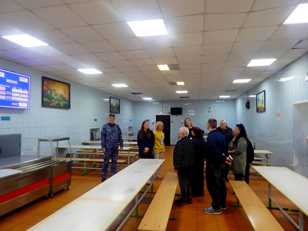 Дни открытых дверей прошли в СИЗО-2 и ИК-3 для родственников осужденных Дни открытых дверей прошли в СИЗО-2 и ИК-3 для родственников осужденных
