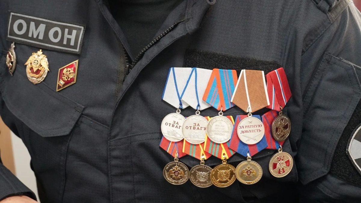 Поздравляем псковский ОМОН «Кром» Росгвардии с 34-й годовщиной со дня формирования отряда! Поздравляем псковский ОМОН «Кром» Росгвардии с 34-й годовщиной со дня формирования отряда!