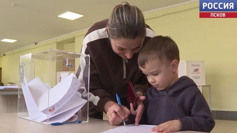 Дети из Псковской области впервые могут принять участие в голосовании