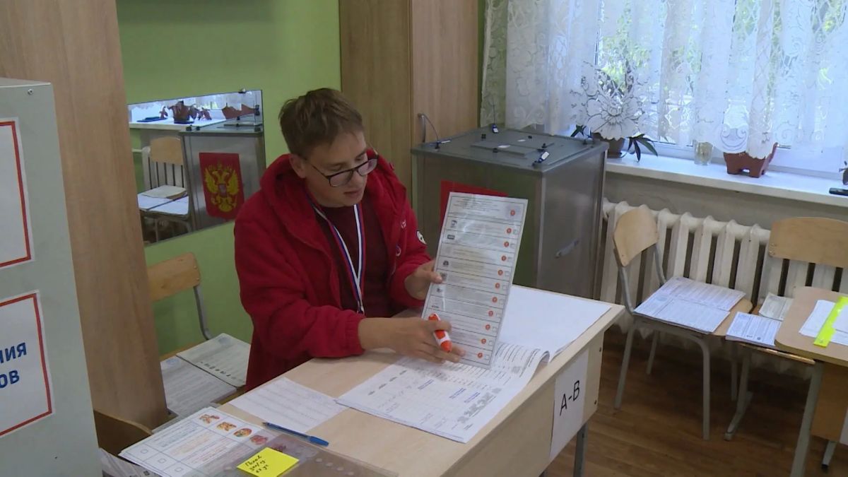 Слабовидящие и слабослышащие могут проголосовать на всех участках в Псковской области