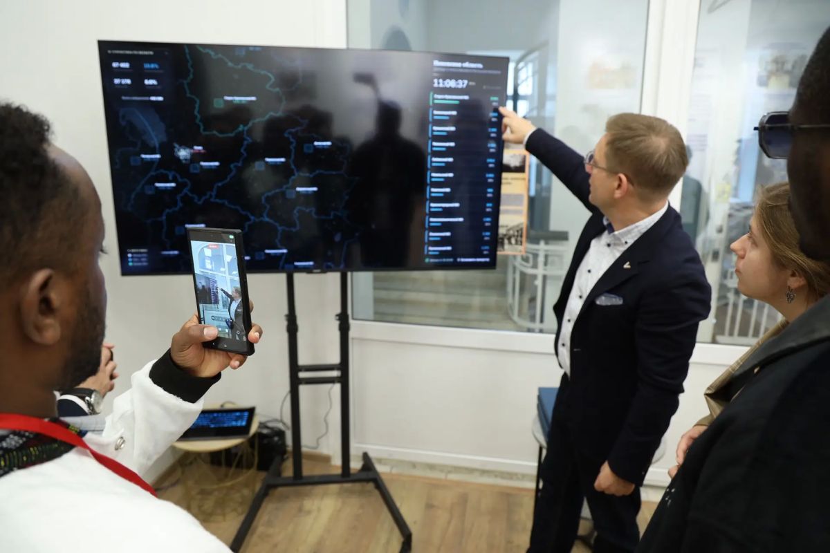 Избирательную комиссию Псковской области с рабочим визитом посетили международные электоральные эксперты Избирательную комиссию Псковской области с рабочим визитом посетили международные электоральные эксперты