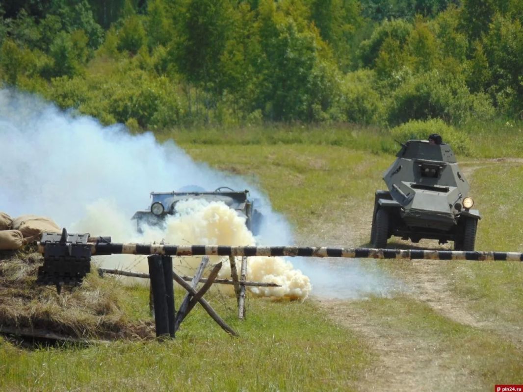 Эпоха ожившего прошлого: История ролевого и реконструкторского движения на Псковщине Эпоха ожившего прошлого: История ролевого и реконструкторского движения на Псковщине