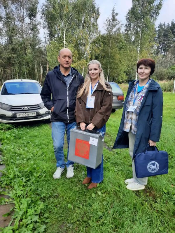 Голосование продолжается!. В Псковской области сейчас проходит выездное голосование Голосование продолжается!. В Псковской области сейчас проходит выездное голосование